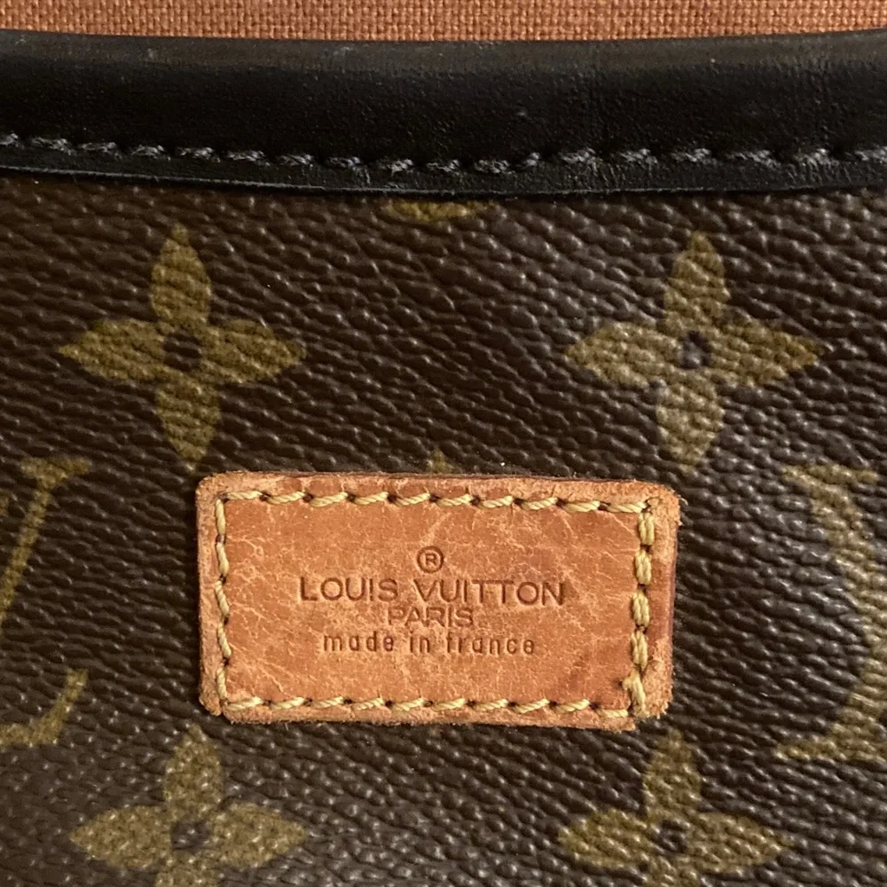 Vintage Boho Louis Vuitton Saumur 35 Saddle Bag w/Hand Braided Crossbody Strap - Picture 11 of 13